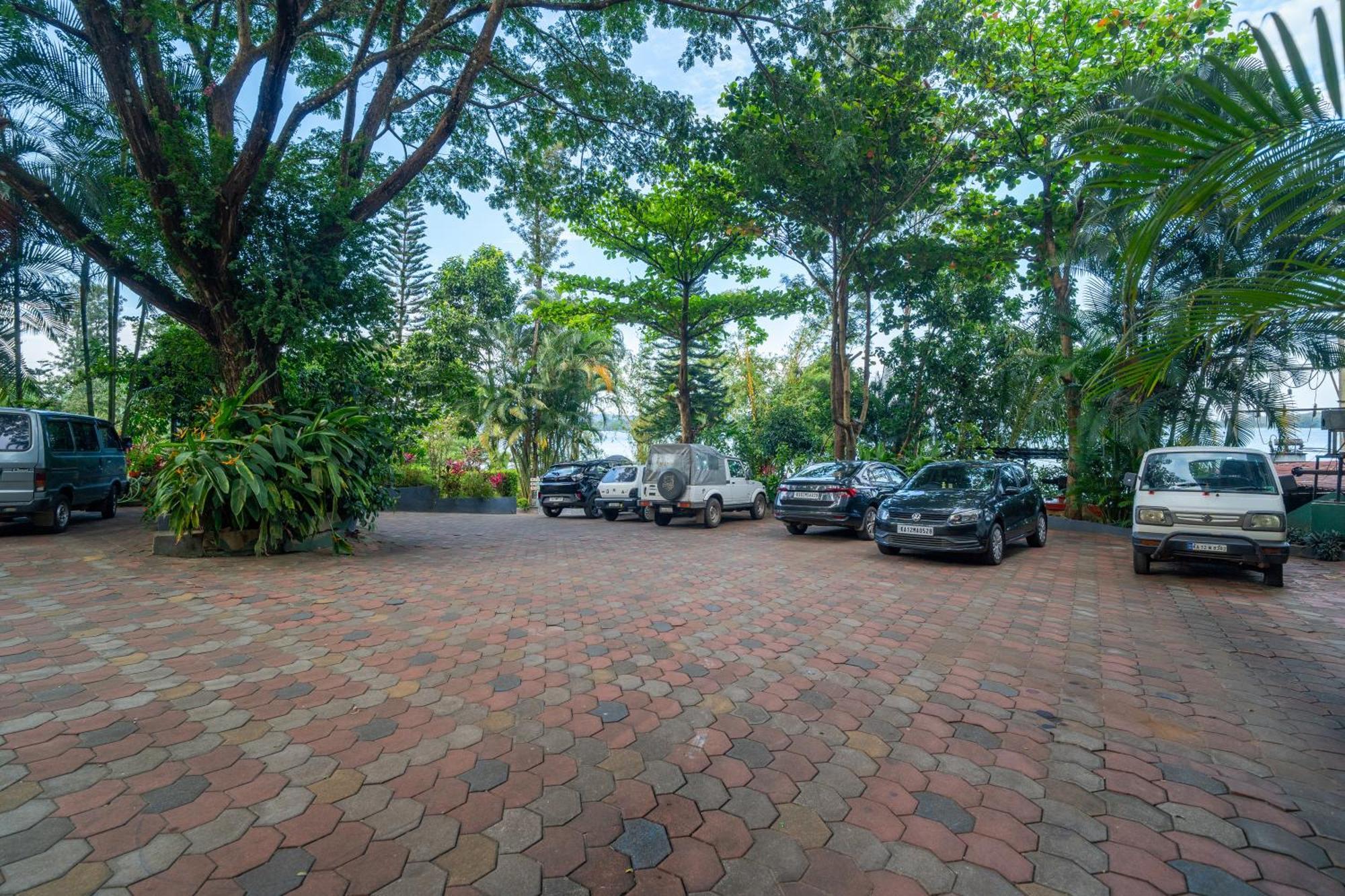 Coorg Jungle Camp Backwater Resort Suntikoppa Luaran gambar
